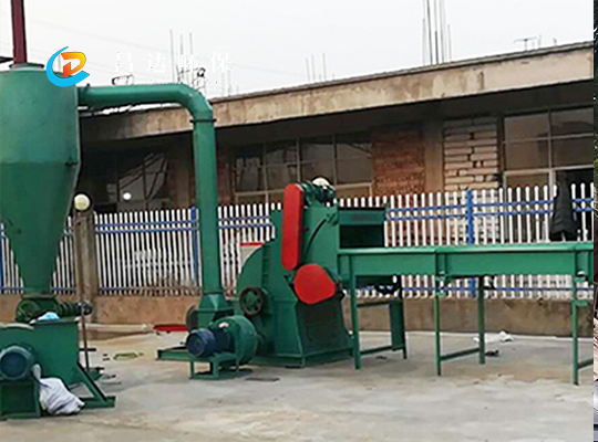 昌達**強（qiáng）製（zhì）進料機現場