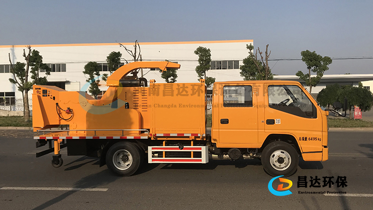 樹（shù）枝粉碎車750-422.jpg
